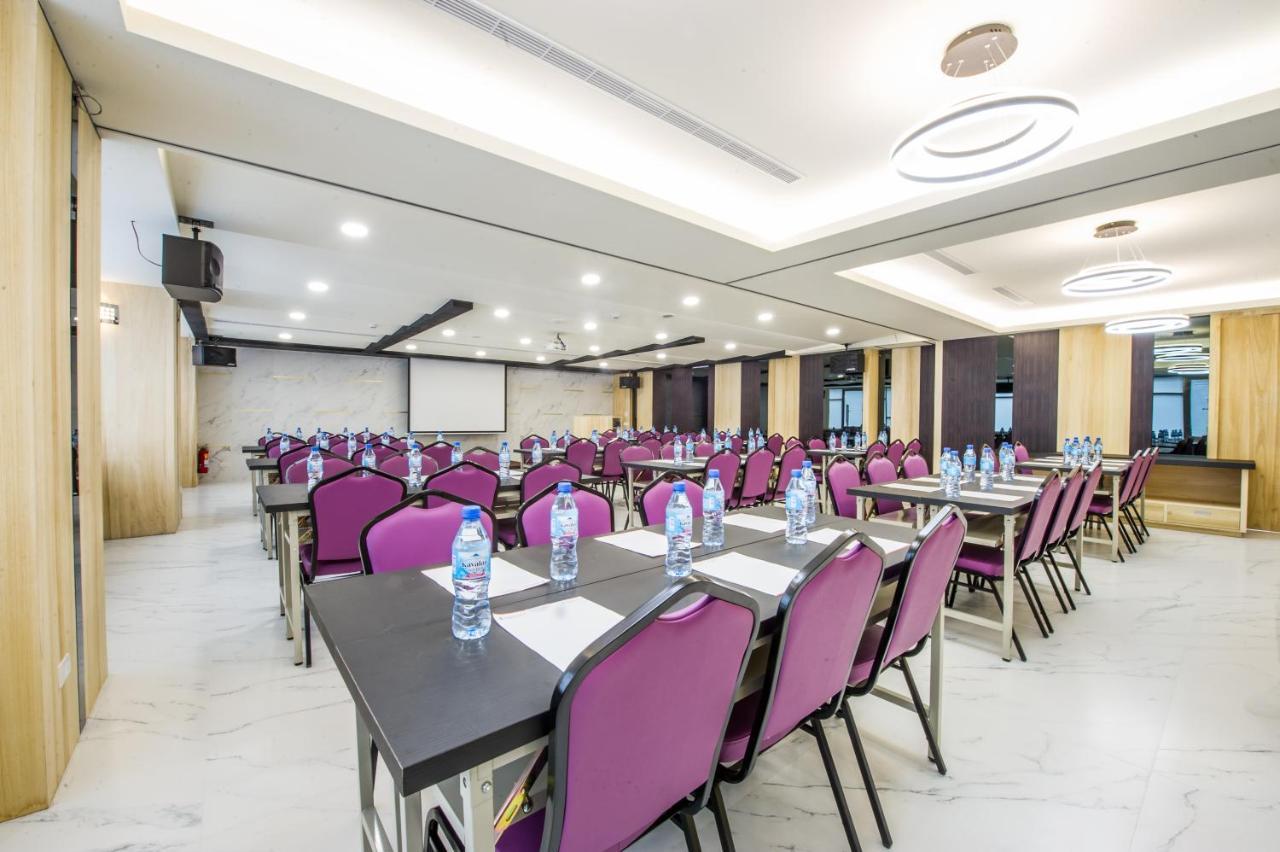 Red Hotel Yuanlin Zewnętrze zdjęcie