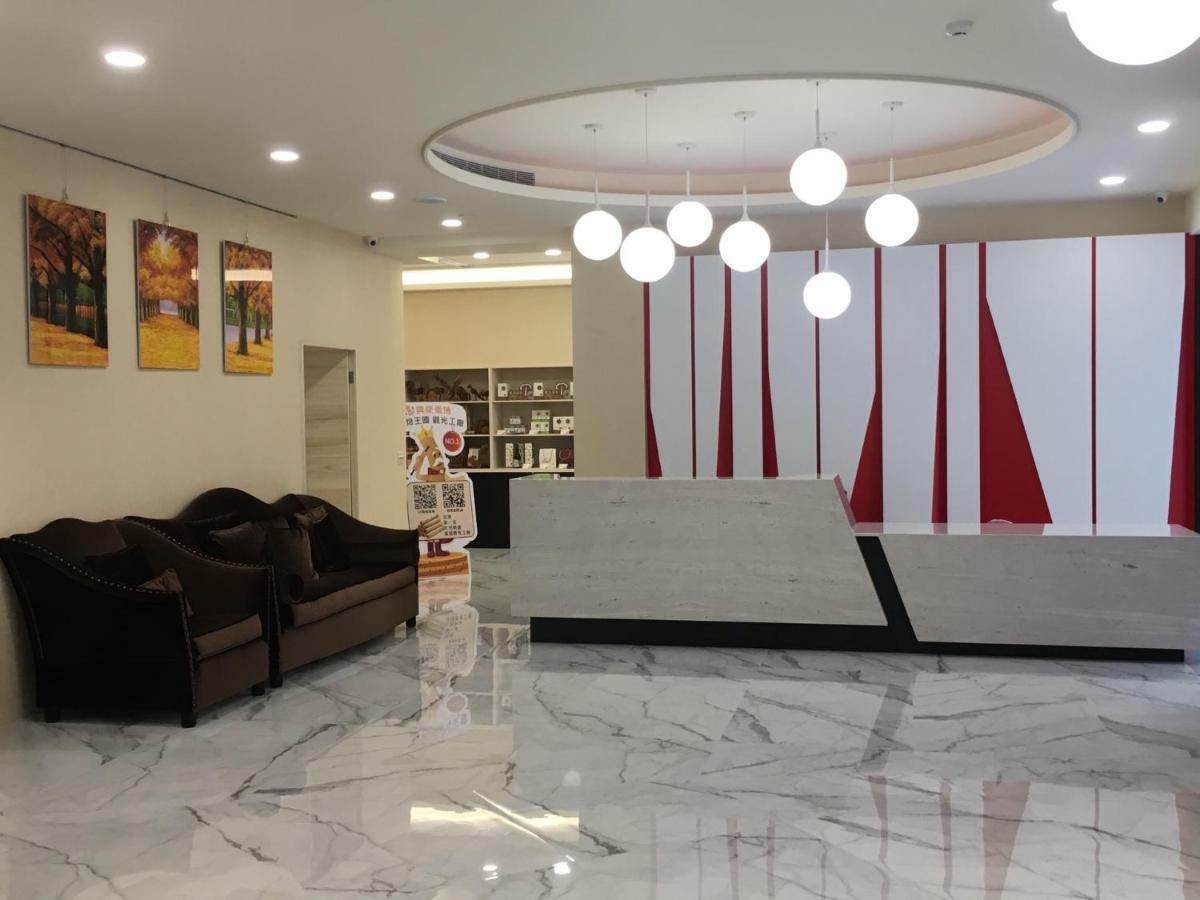 Red Hotel Yuanlin Zewnętrze zdjęcie