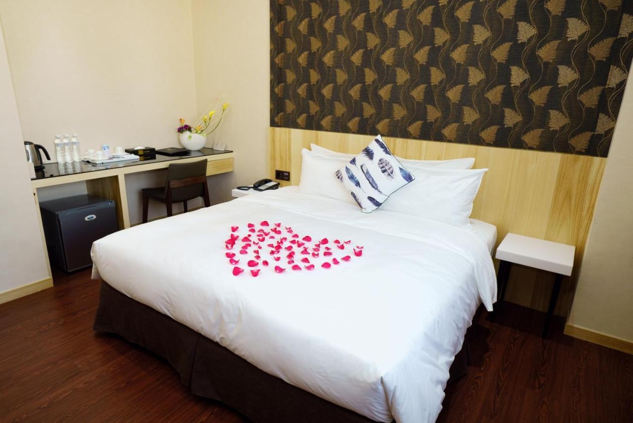 Red Hotel Yuanlin Zewnętrze zdjęcie