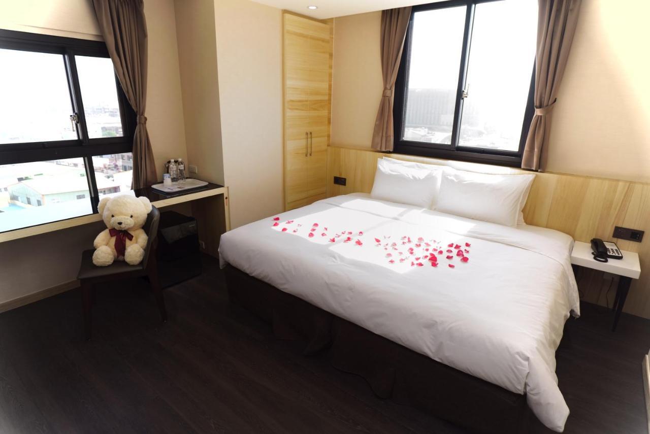 Red Hotel Yuanlin Zewnętrze zdjęcie